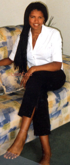 Date this fun Brazil girl Neusa from RIO DE JANEIRO B9319