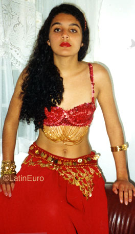 Date this happy Brazil girl Luana from SAO PAULO B9263