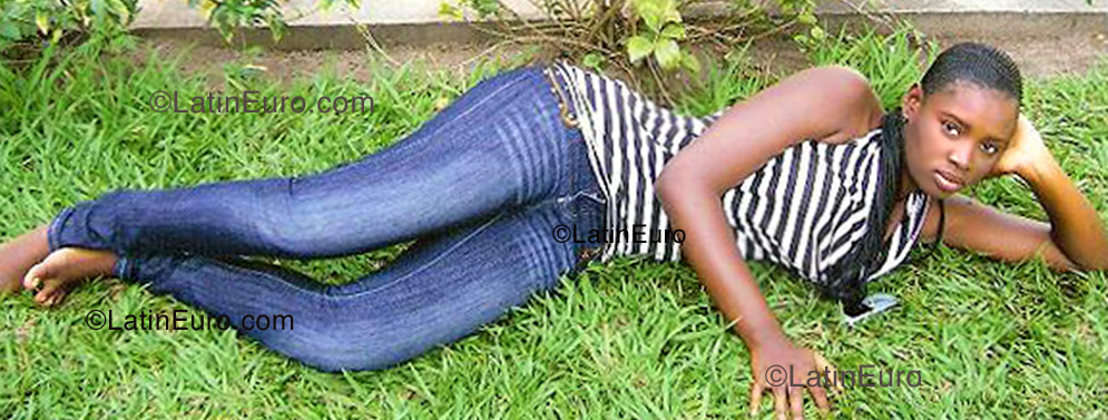 Date this sensual Any Country girl Fransiska from  A9500