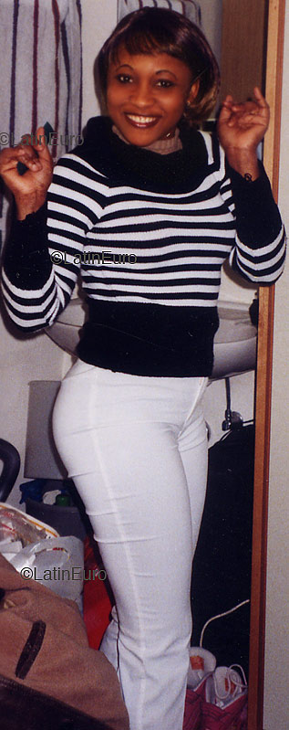 Date this nice looking Any Country girl Marie from  A9685