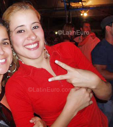 Date this funny Brazil girl Priscilla from Brasilia B-163