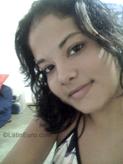 Date this exotic Brazil girl Carolina from Barretos B-235