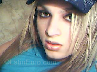 Date this happy Brazil girl Suzana from Sao Paulo BR6089