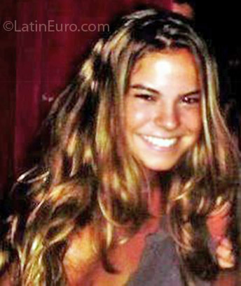 Date this nice looking Brazil girl Ana from Sao Paulo B-268