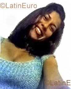 Date this tall Brazil girl Ana from Itapira B1018