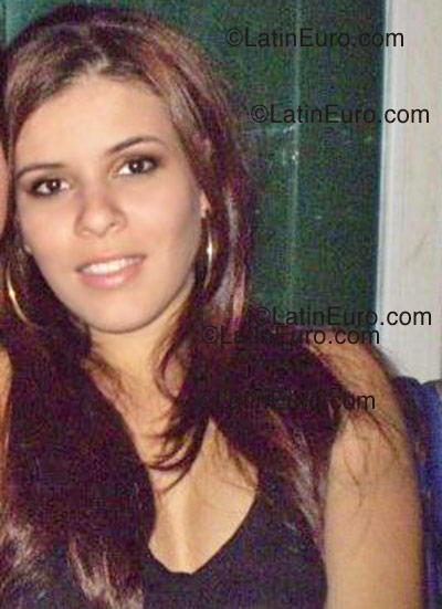 Date this lovely Brazil girl Juliana from Goiatuba B1089
