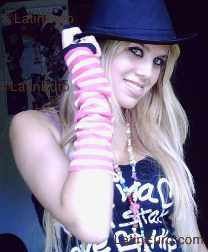 Date this fun Brazil girl May from Joao Pessoa B1156
