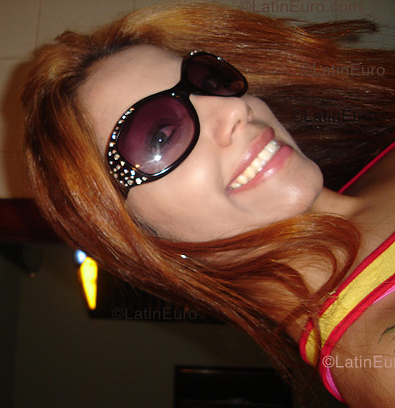 Date this young Brazil girl Jackeline from Belo Horizonte B1199