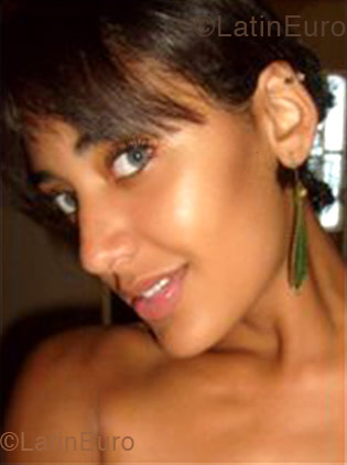 Date this happy Brazil girl Rafaela from Joao Pessoa B1264
