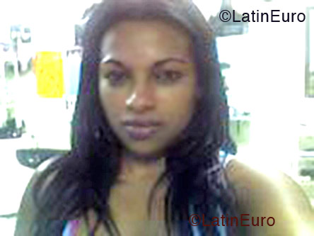 Date this cute Brazil girl Antonia from Caxias B1274
