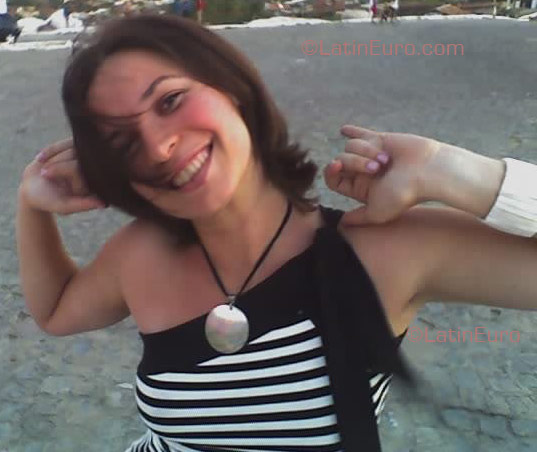 Date this funny Brazil girl Joseane from Gravata B1295