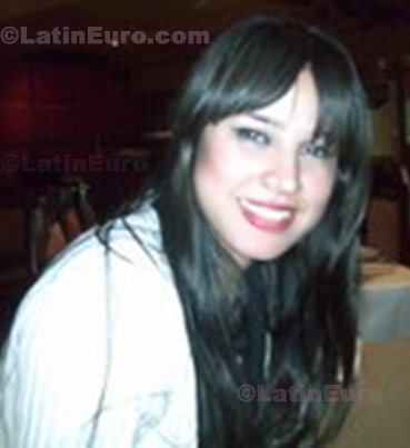 Date this stunning Brazil girl Gabriela from Rio de Janeiro B132