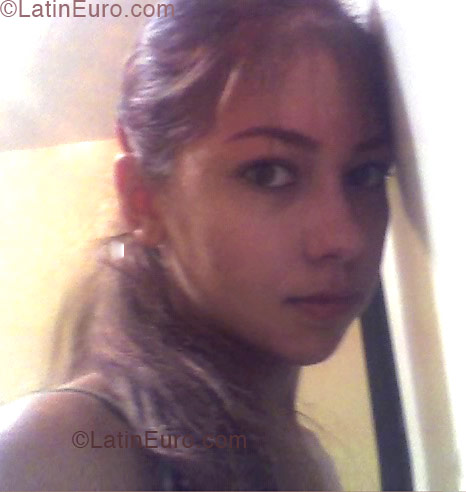 Date this passionate Brazil girl Karina from Campina Grande B1324