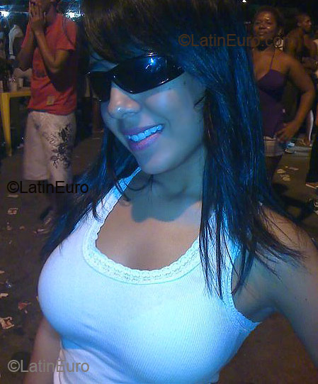 Date this tall Brazil girl Rafaella from Rio de Janeiro B1416