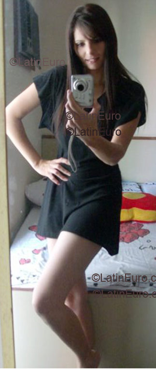 Date this lovely Brazil girl Natalia- from Sao Paulo B1424
