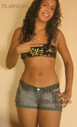 Date this georgeous Brazil girl Amanda from Manaus B1733