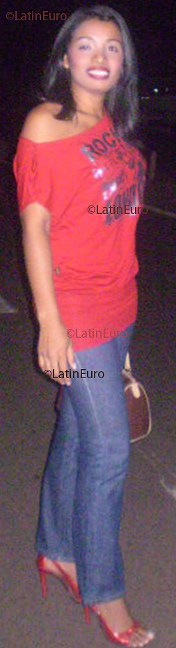 Date this charming Brazil girl Landia from Rio Branco B1798