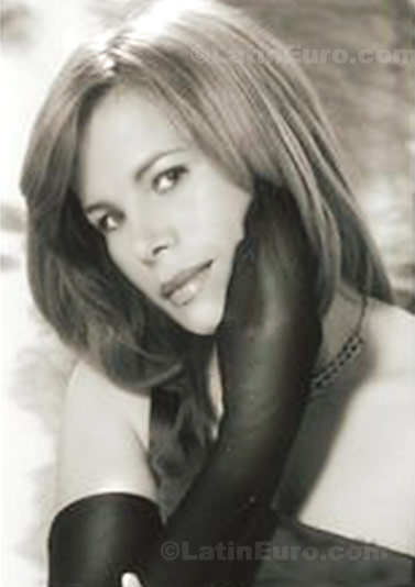 Date this tall Brazil girl Ana from Ribeirao Branco B197