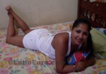 Date this lovely Brazil girl Milla from Manaus B198