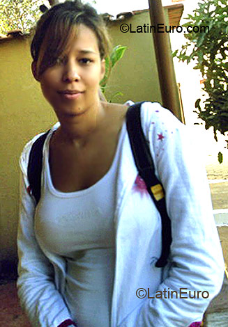 Date this beautiful Brazil girl Marina from  B1982