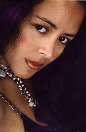 Date this cute Brazil girl Sulene from  B2069