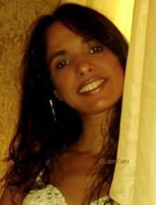 Date this beautiful Brazil girl Izabelly from  B2107