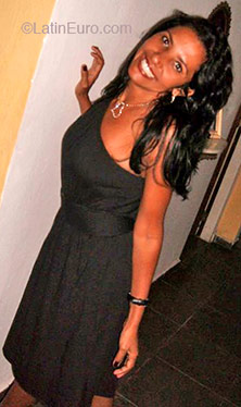 Date this delightful Brazil girl Cleonice from Duque de Caxias B2125