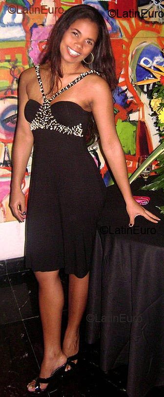 Date this hot Brazil girl Sandra from Maceio B2264