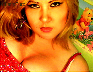 Date this sensual Brazil girl Duda from SAO PAULO B2284