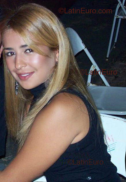 Date this charming Brazil girl Rackel from  B2314