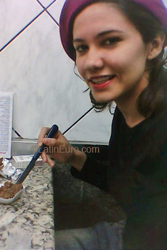 Date this nice looking Brazil girl Jackeline from SAO PAULO B2352