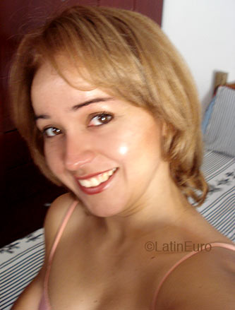 Date this foxy Brazil girl Katiuscia- from Campo Grande B2419