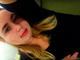 Date this attractive Brazil girl Anna from Petropolis B2507