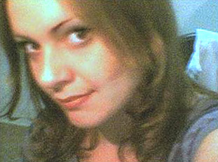 Date this stunning Brazil girl Fernanda from BAURU B2716