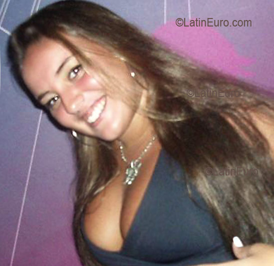 Date this sensual Brazil girl Gabrielle from RIO DE JANEIRO B2730