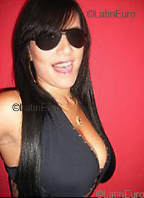 Date this gorgeous Brazil girl Cleydyane from GOIANIA B2751