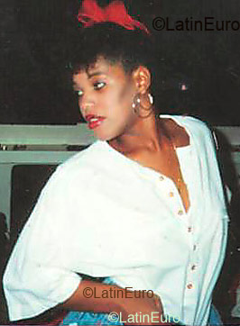 Date this sensual Brazil girl Rosangela from OSASCO B2800