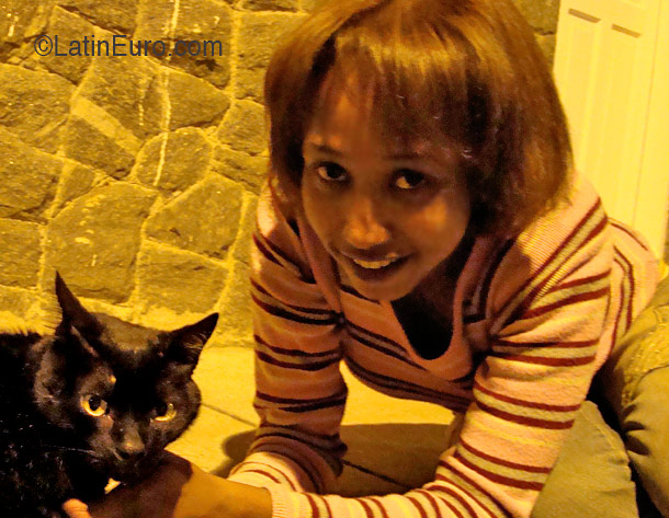 Date this good-looking Brazil girl Marcia from SAO PAULO B2856