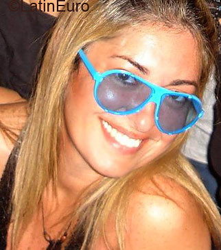 Date this good-looking Brazil girl Karyne from BELO HORIZONTE B2948