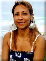 Date this attractive Brazil girl Maria from MACAPA B2961