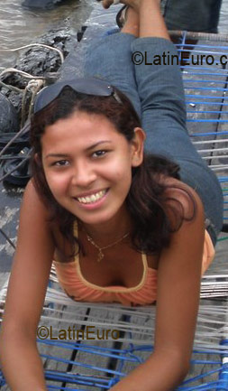 Date this lovely Brazil girl Priscila from OURO VERDE B2999