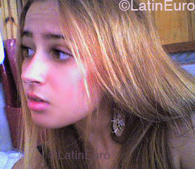 Date this cute Brazil girl Patricia from NITEROI B3018