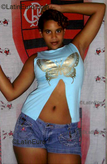 Date this athletic Brazil girl Monique from SAO JOAO DE MERITI B3022