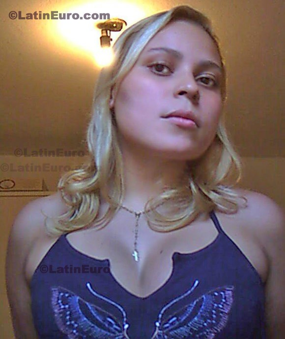 Date this cute Brazil girl Debora from Sao Paulo B313