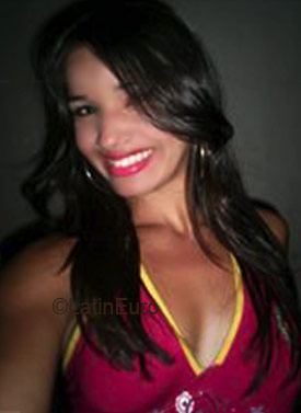 Date this athletic Brazil girl Ana from JARAGUA B3164