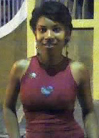 Date this hard body Brazil girl Niziane from SAO LUIS B3232