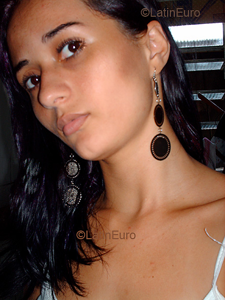 Date this stunning Brazil girl Monica from CACOAL B3264