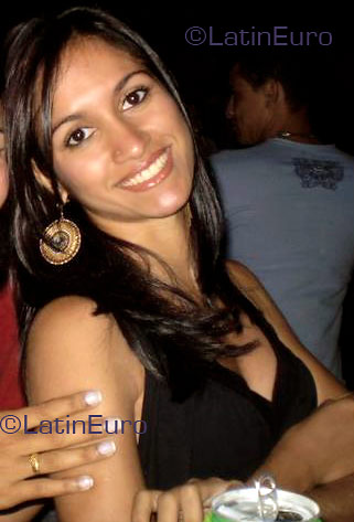 Date this gorgeous Brazil girl Juli from GOIAS B3358