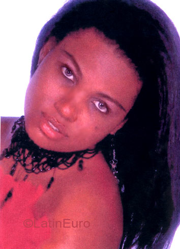 Date this passionate Brazil girl Alexandra from GOVERNADOR VALADARES B3385