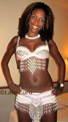 Date this pretty Brazil girl Carla from ENGENHO B3397